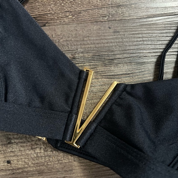 FAE Herbert bikini top in black - Picture 4 of 5